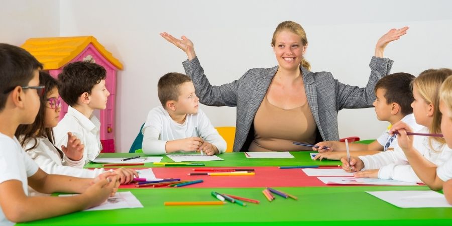 milner college cuenta con cursos tesol para enseñar ingles a niños 